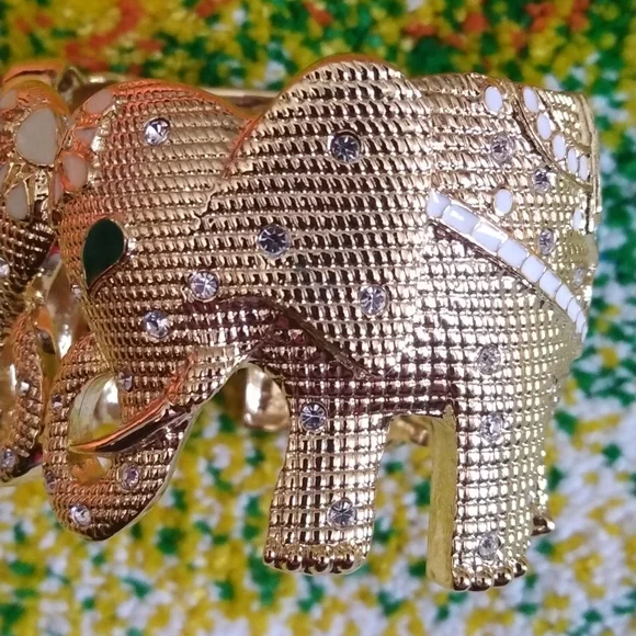 Lilly Pulitzer Tusk Tusk Cuff - Picture 8 of 10